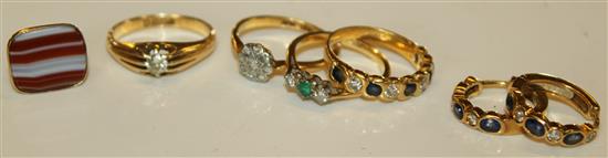 Quantity of 18ct gold rings, earrings and a seal